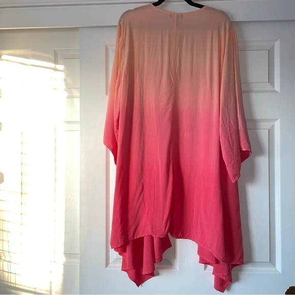 TORRID DRAPE FRONT KIMONO - CHIFFON DIP DYE CORAL - Picture 10 of 13